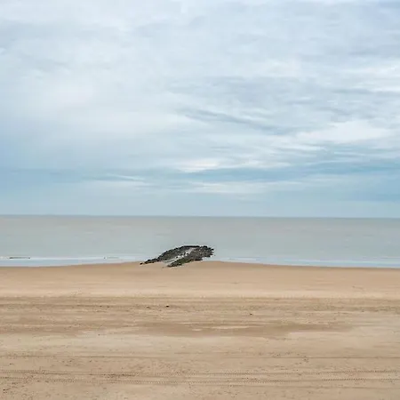 3 Met Zeezicht In Lägenhet